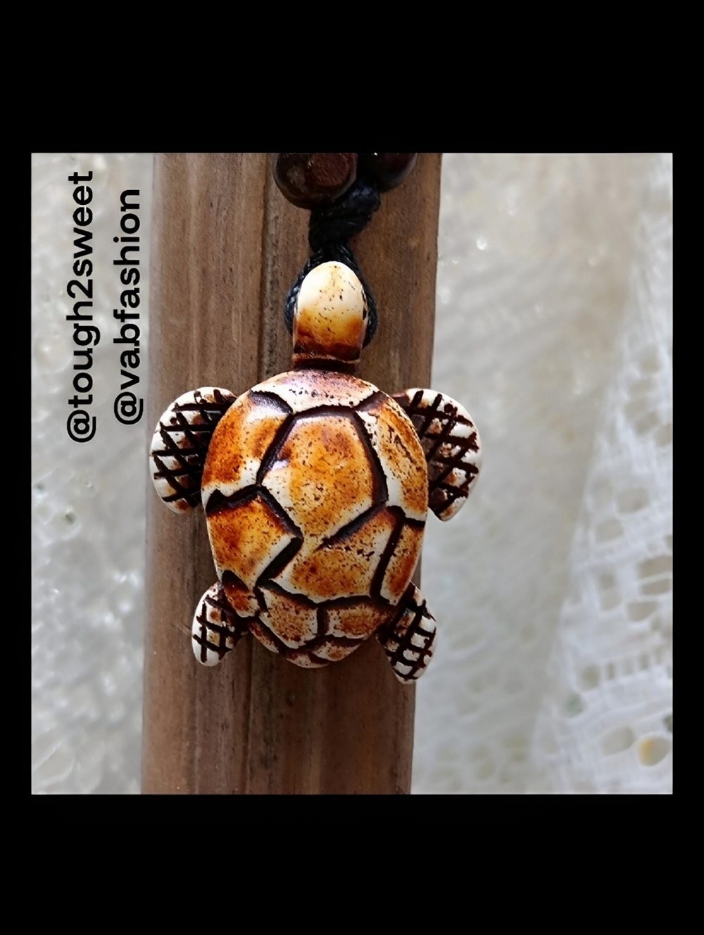 🆕️ARTISAN CARVED RESIN  BOHO TURTLE ADJUSTABLE NECKLACE/GIFT BOXED (D)